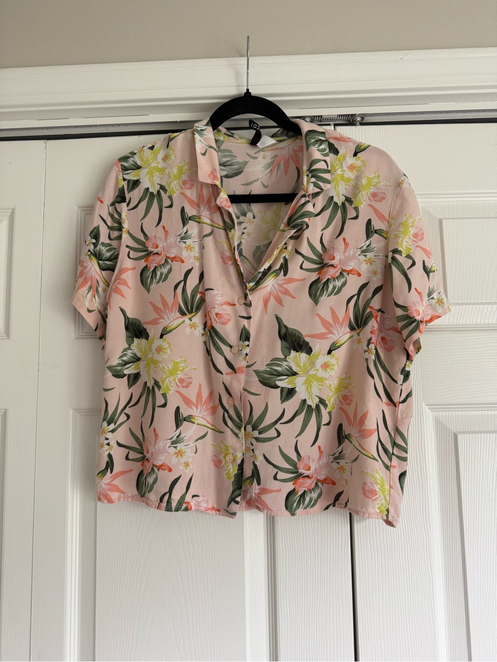 H&M Pink Floral Button-Down Shirt